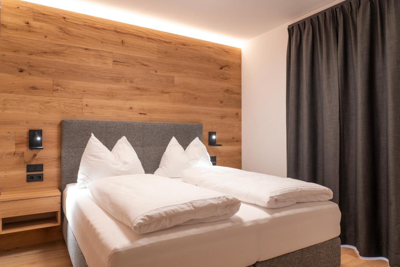 Salzkammergut Lodge เอเบินซี ภายนอก รูปภาพ