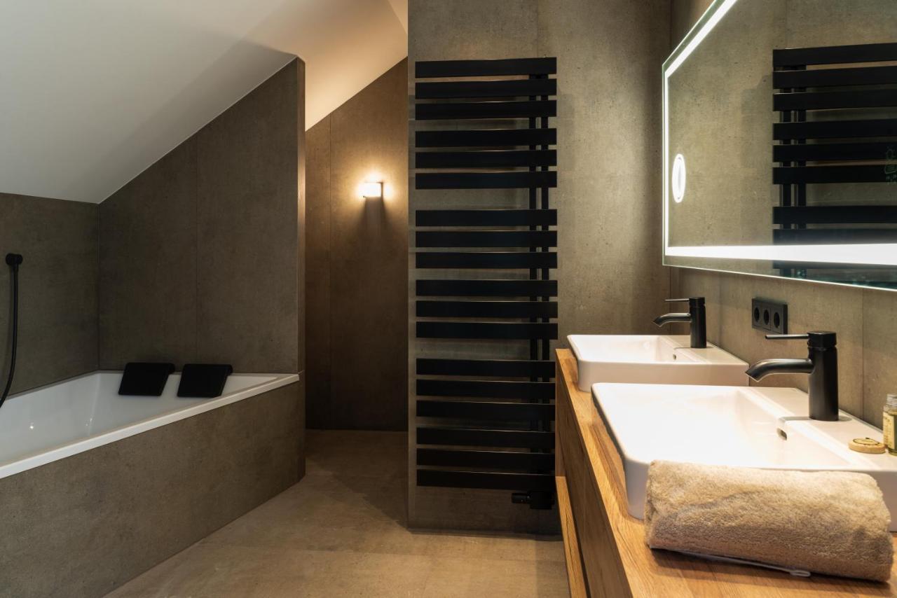 Salzkammergut Lodge เอเบินซี ภายนอก รูปภาพ